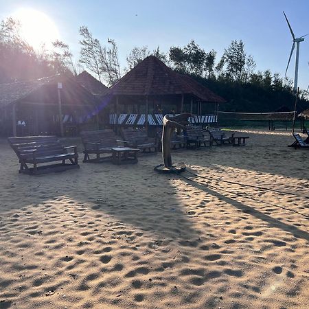 Omeesha Beach Hotel Kalpitiya Ngoại thất bức ảnh