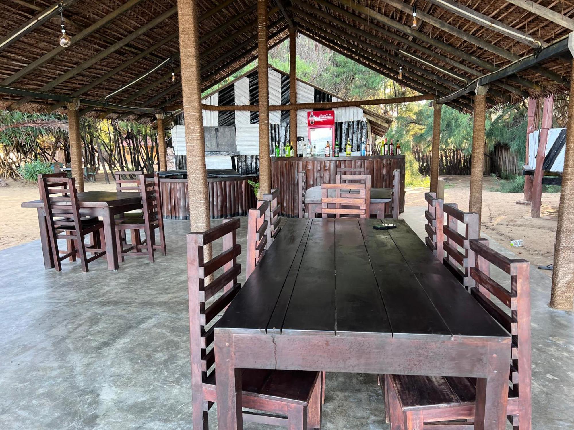 Omeesha Beach Hotel Kalpitiya Ngoại thất bức ảnh