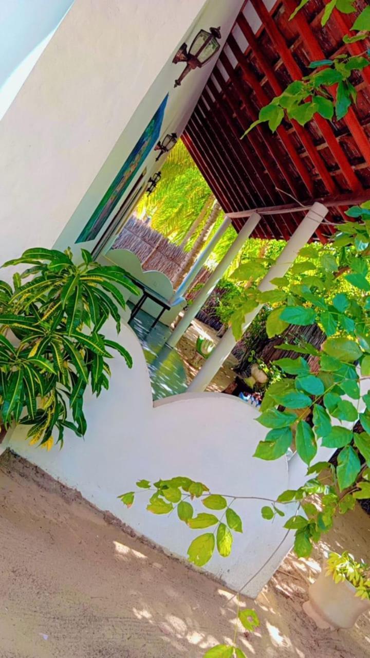 Omeesha Beach Hotel Kalpitiya Ngoại thất bức ảnh