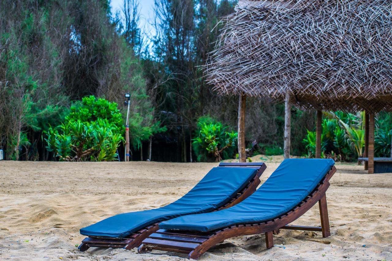 Omeesha Beach Hotel Kalpitiya Ngoại thất bức ảnh