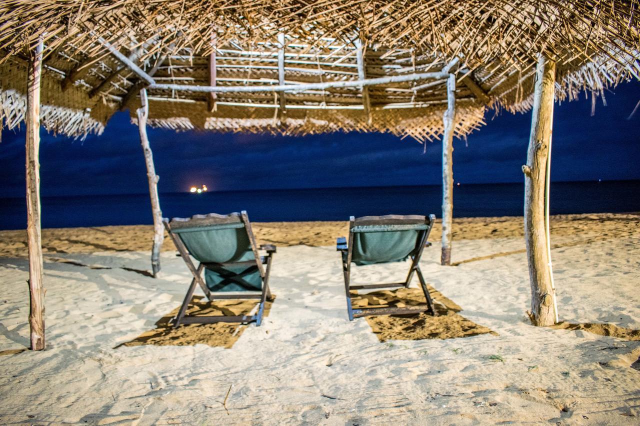 Omeesha Beach Hotel Kalpitiya Ngoại thất bức ảnh