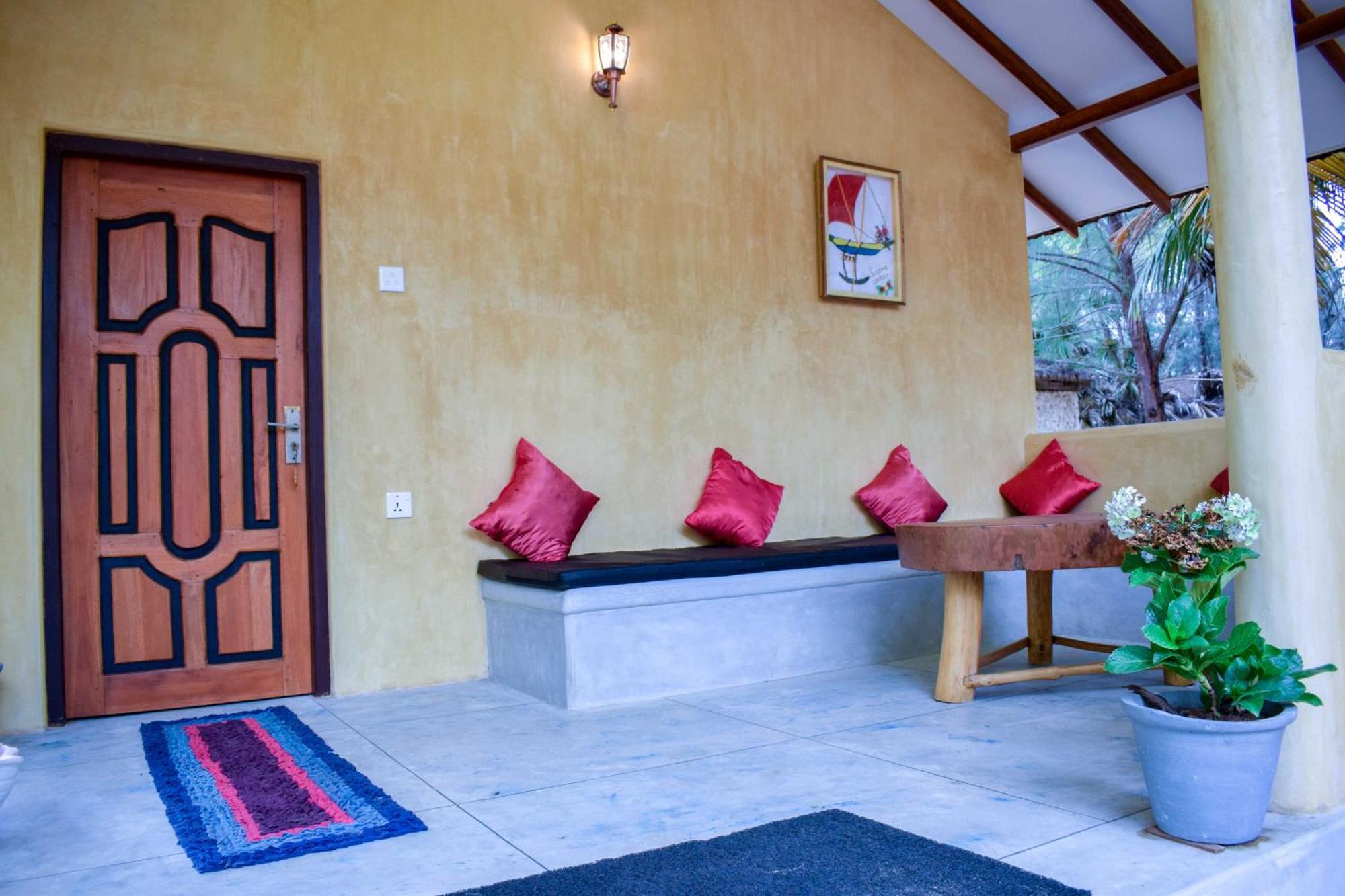 Omeesha Beach Hotel Kalpitiya Ngoại thất bức ảnh